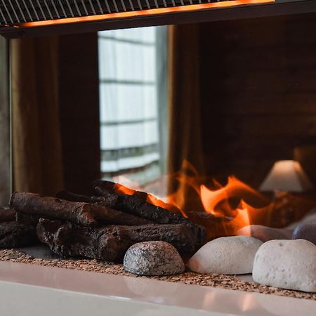 Maison D'Hote Les Notes Endormies Suite Le Refuge Walcourt Kültér fotó