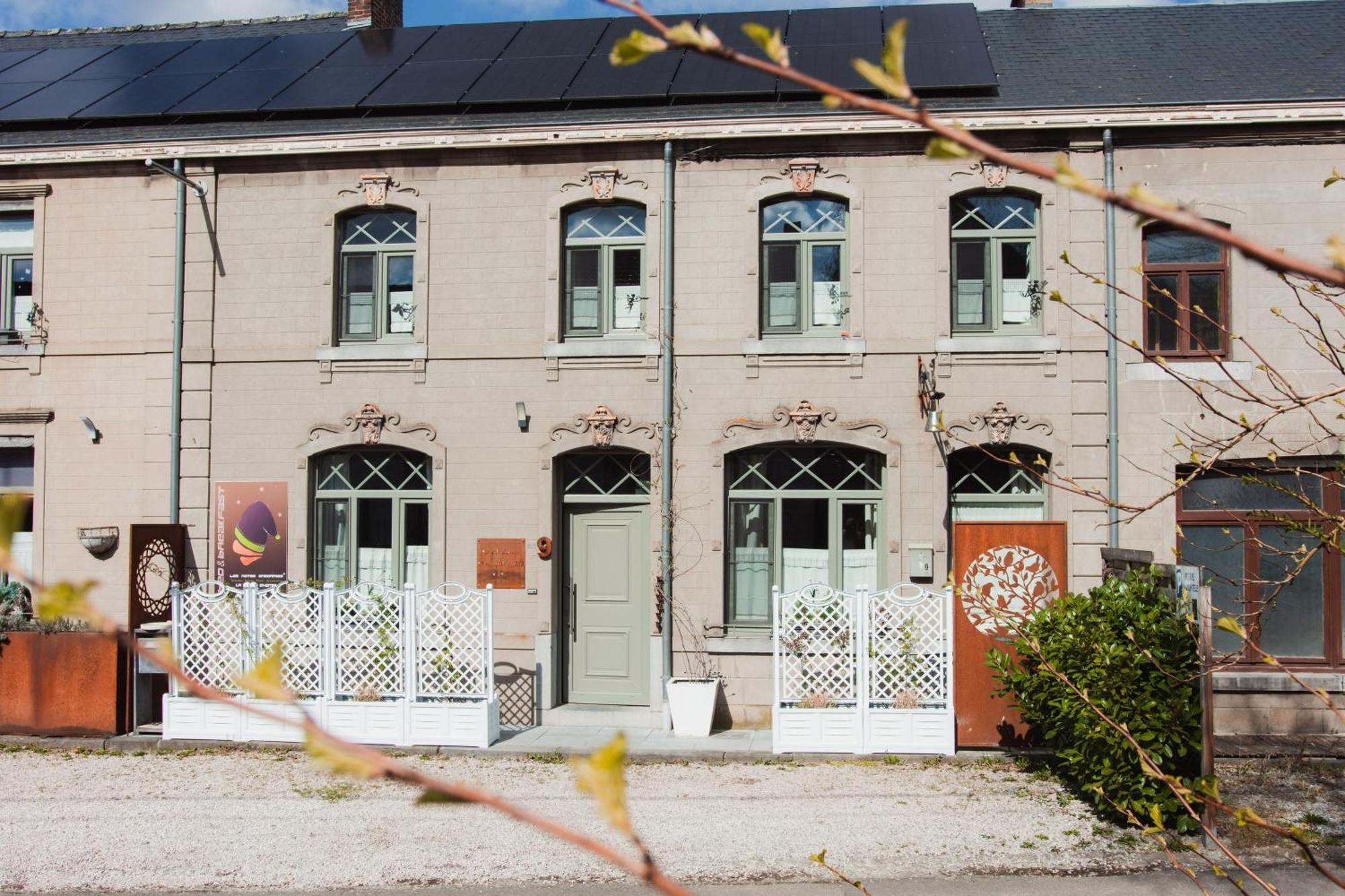 Maison D'Hote Les Notes Endormies Suite Le Refuge Walcourt Kültér fotó
