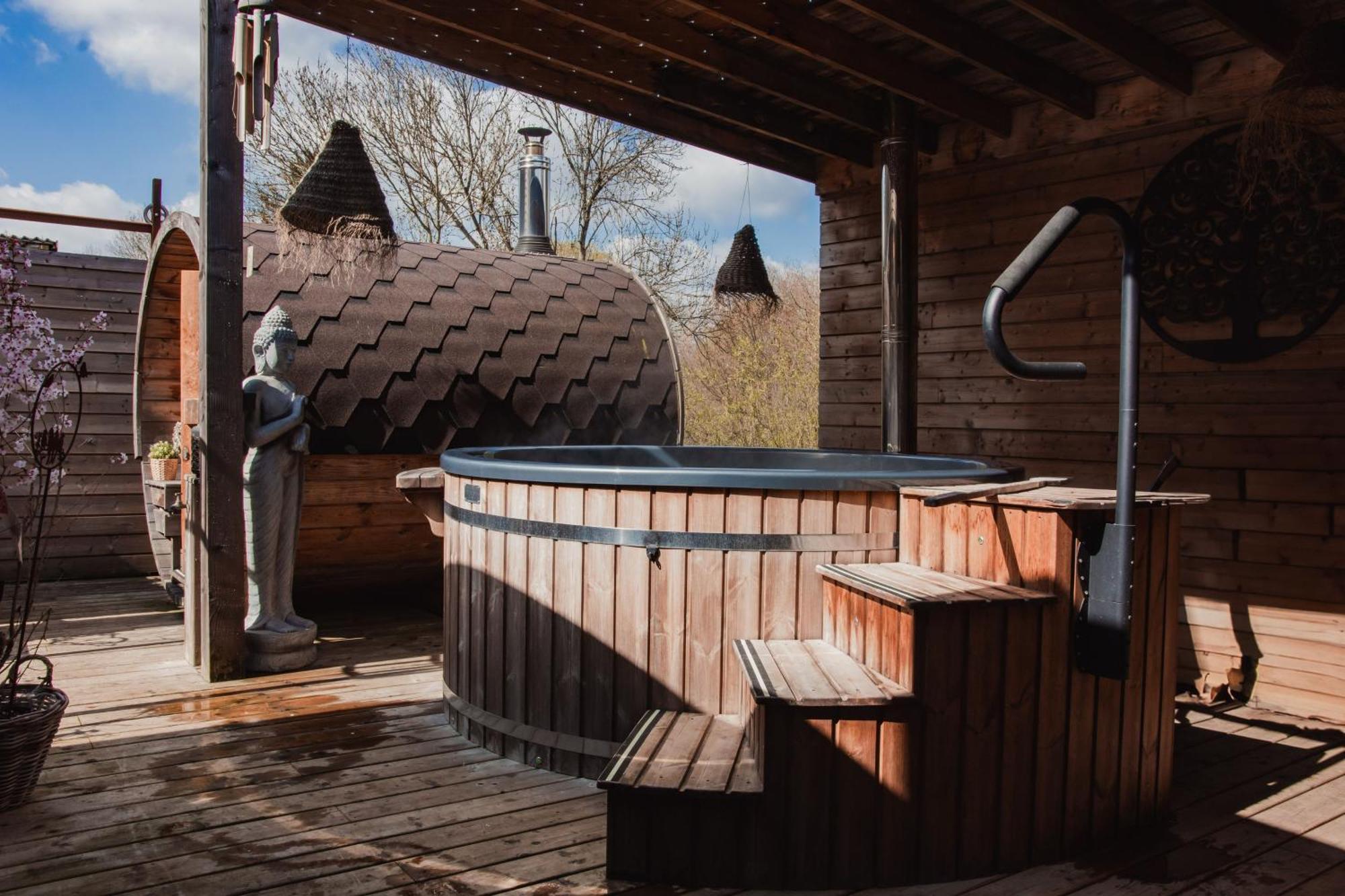 Maison D'Hote Les Notes Endormies Suite Le Refuge Walcourt Kültér fotó